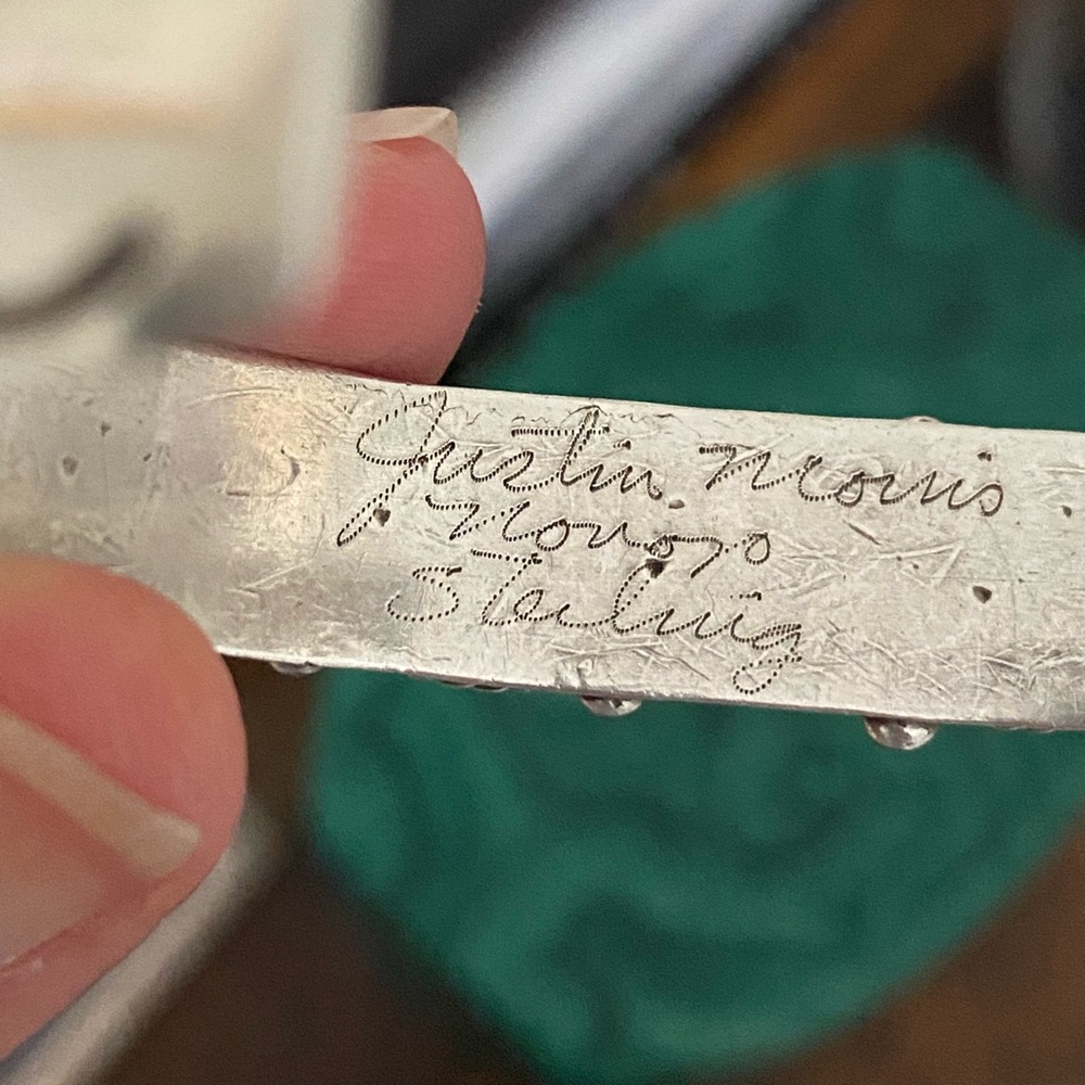 Vintage Navajo Native American Sterling and Tuequoise Women's Cuff Bracelet - Picture 3 of 4